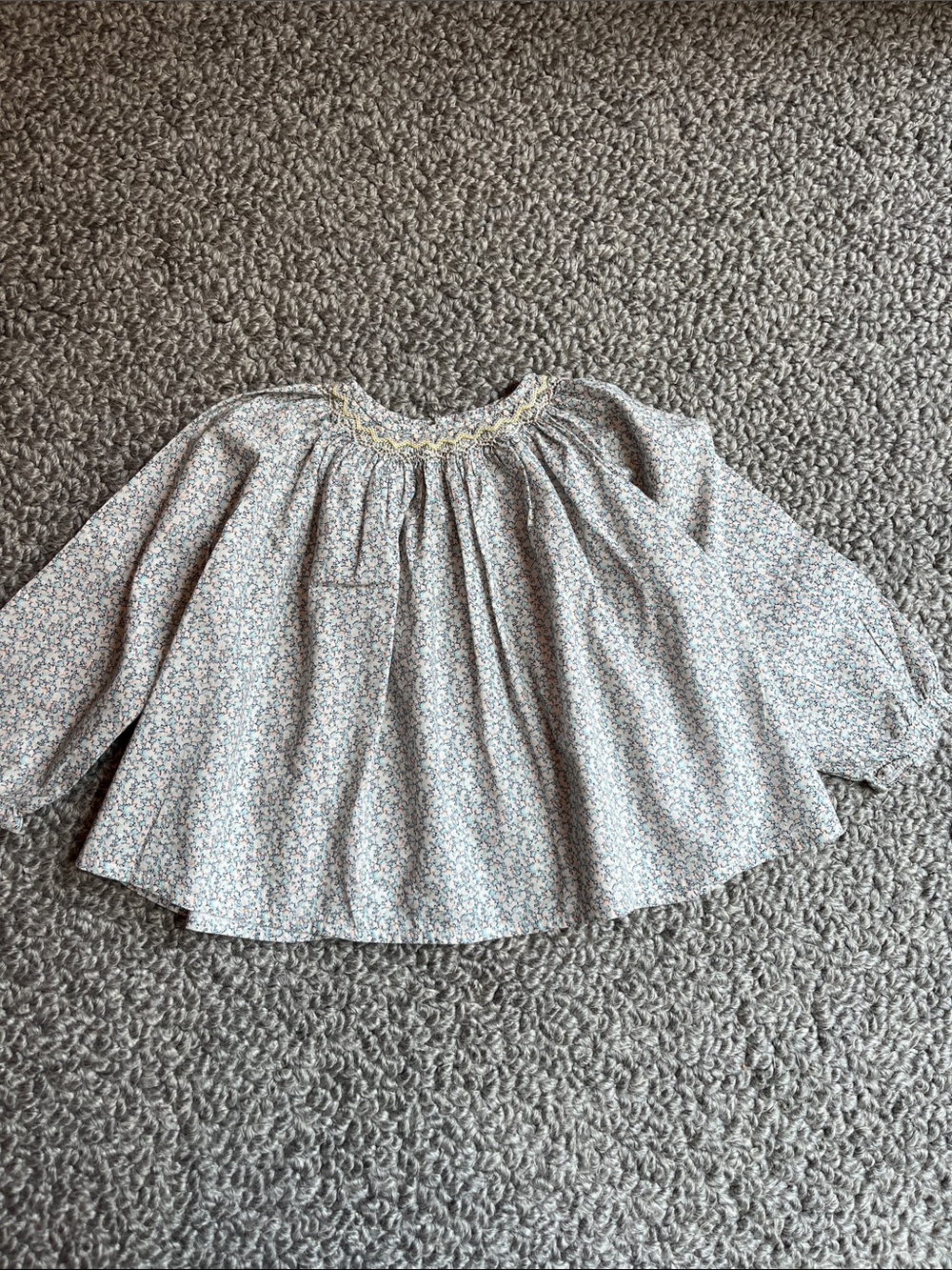 Bonpoint Girls Floral Smocked Neck Long-Sleeve Top - White/Blue